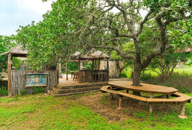00000 Oakwood LOOP, Wimberley, TX 78676