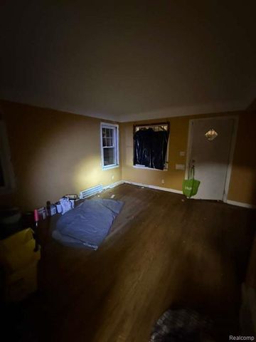 9759 Manistique Street, Detroit, MI 48224