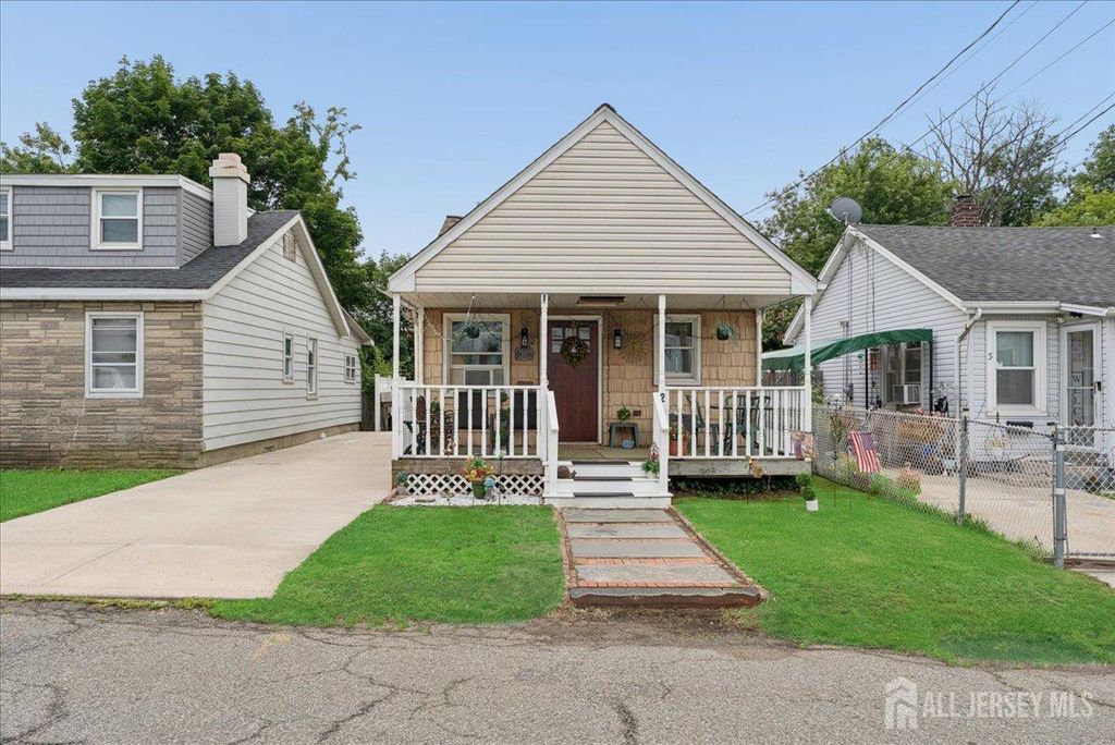 2 Summerfield Avenue, Old Bridge, NJ 08879
