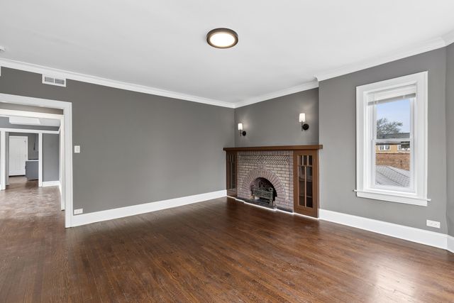 8210 S Marshfield Avenue 2, Chicago, IL 60620