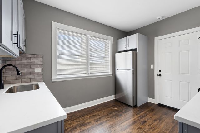 8210 S Marshfield Avenue 2, Chicago, IL 60620