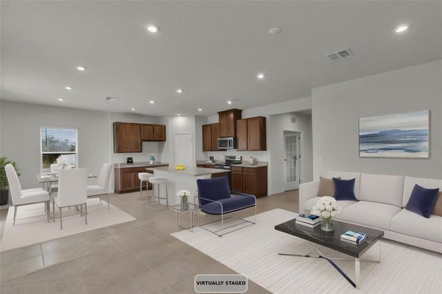 5045 GRAND TETON COURT, Deland, FL 32724