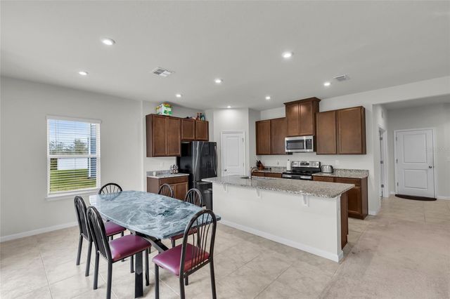 5045 GRAND TETON COURT, Deland, FL 32724