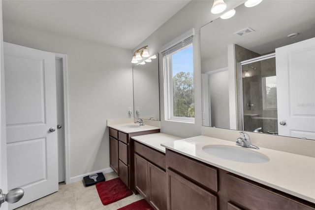 5045 GRAND TETON COURT, Deland, FL 32724