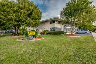 4202 SE 4th PL 3, Cape Coral, FL 33904