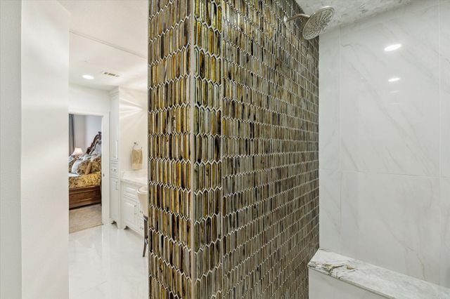 3333 Allen Parkway 602, Houston, TX 77019