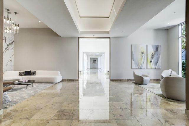 3333 Allen Parkway 602, Houston, TX 77019