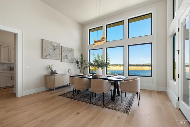 4900 W Braveheart St, Eagle, ID 83616