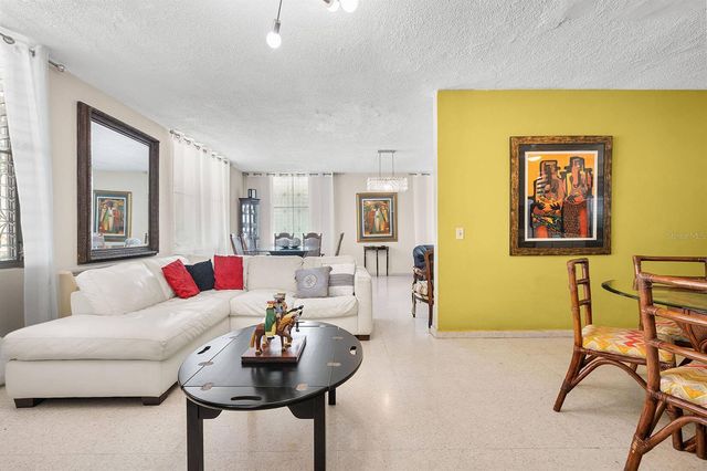 Urb. Torrimar PASEO DE LA ALHAMBRA 1-16, Guaynabo, PR 00966