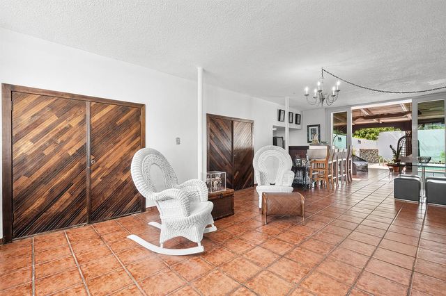 Urb. Torrimar PASEO DE LA ALHAMBRA 1-16, Guaynabo, PR 00966