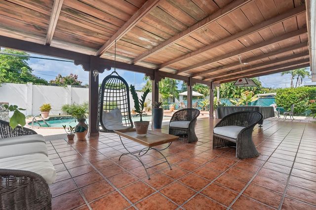 Urb. Torrimar PASEO DE LA ALHAMBRA 1-16, Guaynabo, PR 00966