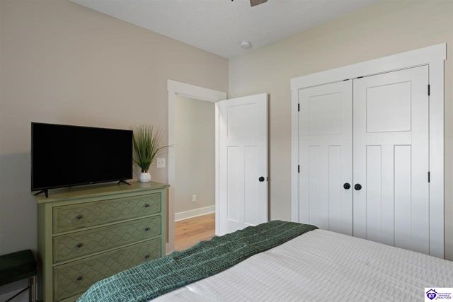 200 Gaston Circle, Elizabethtown, KY 42701