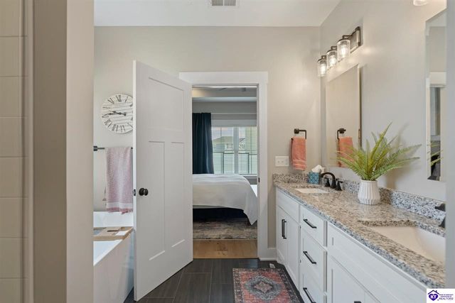 200 Gaston Circle, Elizabethtown, KY 42701