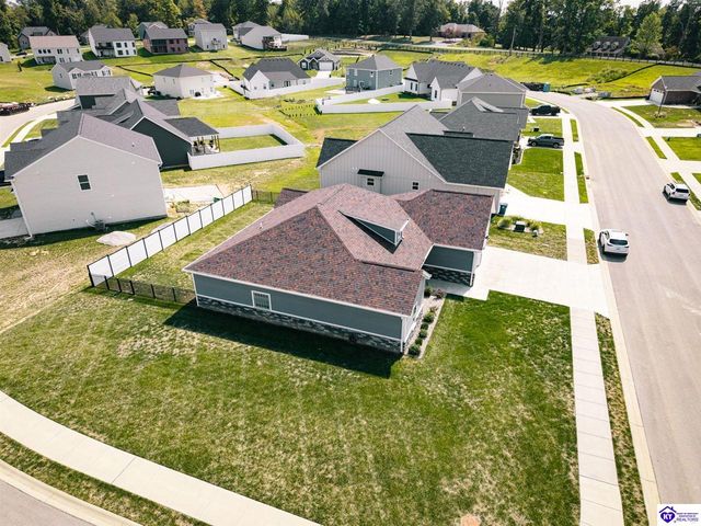 200 Gaston Circle, Elizabethtown, KY 42701