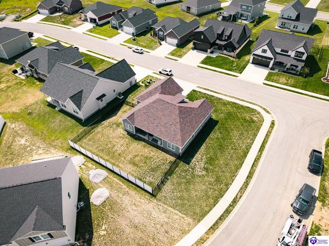 200 Gaston Circle, Elizabethtown, KY 42701