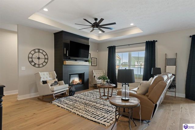 200 Gaston Circle, Elizabethtown, KY 42701