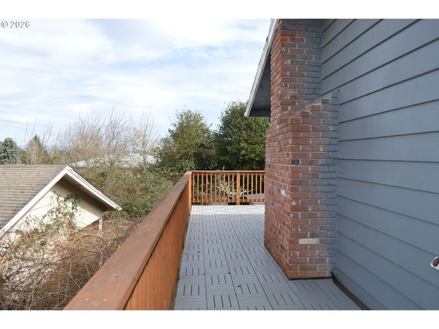 3130 Ne 142ND Ave, Portland, OR 97230