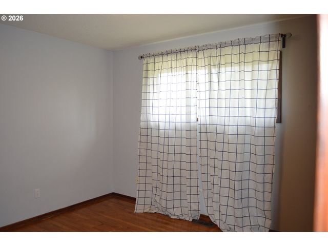 3130 Ne 142ND Ave, Portland, OR 97230