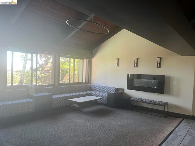 175 Red Rock WAY APT 209K, San Francisco, CA 94131