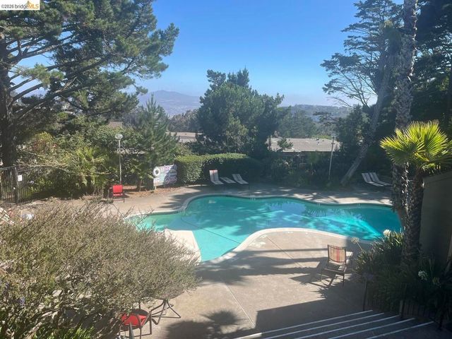 175 Red Rock WAY APT 209K, San Francisco, CA 94131