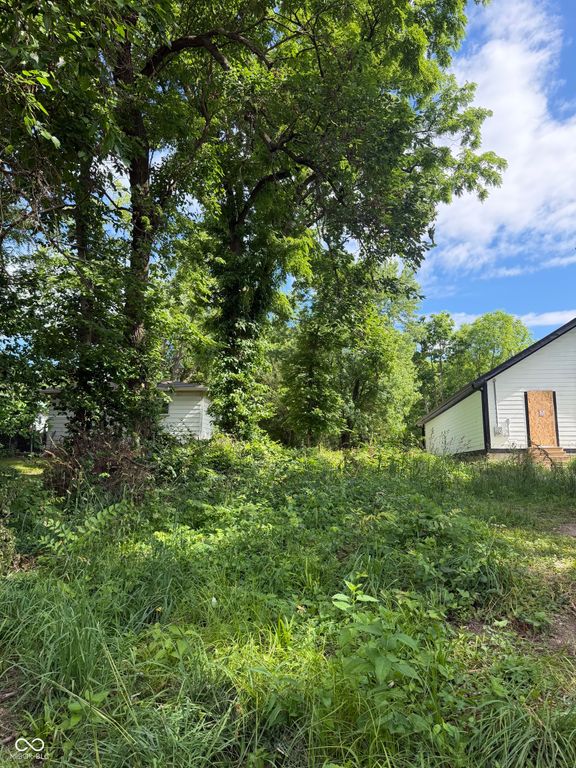 1225 W 33rd Street, Indianapolis, IN 46208