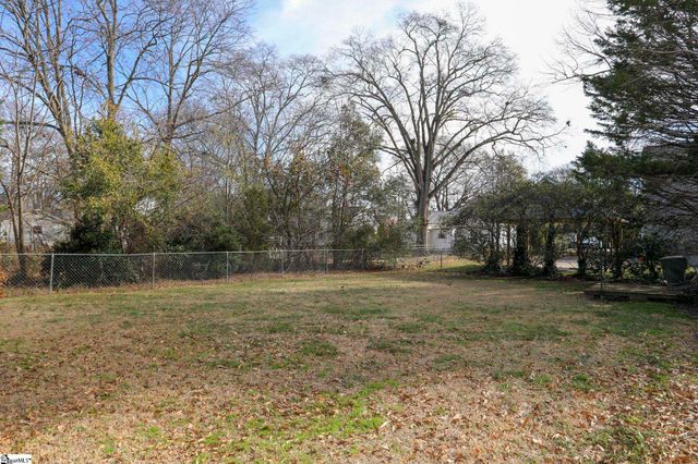 107 Brookdale Avenue, Greenville, SC 29607