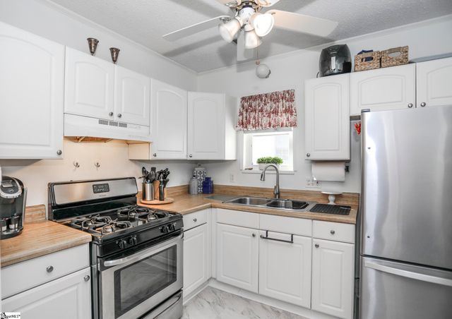 107 Brookdale Avenue, Greenville, SC 29607