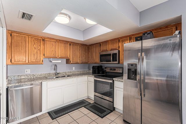 1342 W EMERALD Avenue 352, Mesa, AZ 85202