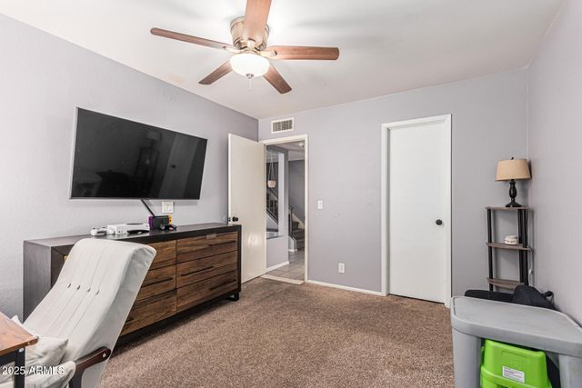 1342 W EMERALD Avenue 352, Mesa, AZ 85202