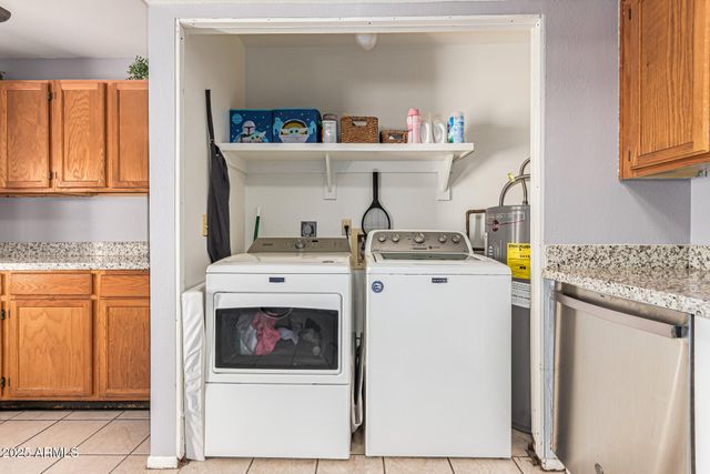 1342 W EMERALD Avenue 352, Mesa, AZ 85202