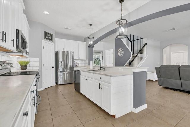 128 GALILEO WAY, Oviedo, FL 32765