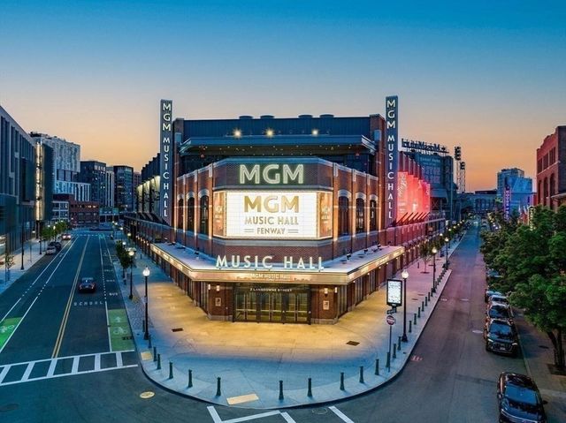 188 Brookline Ave PH29A, Boston, MA 02215