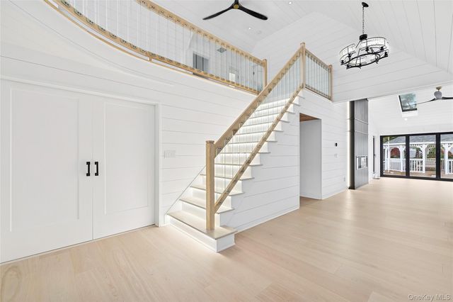 4 Miller Farms Court, Miller Place, NY 11764