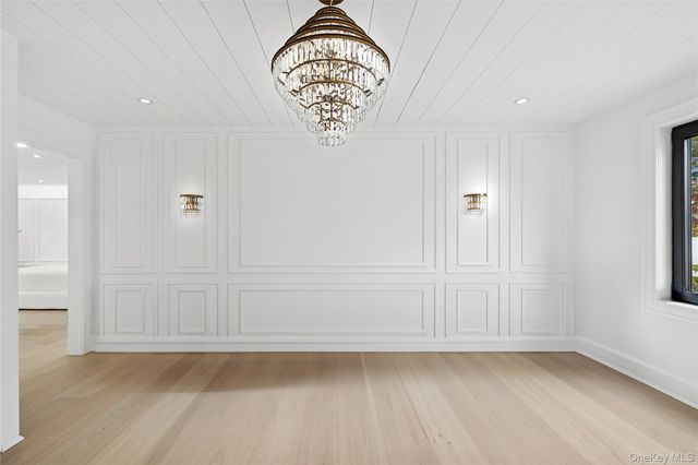 4 Miller Farms Court, Miller Place, NY 11764