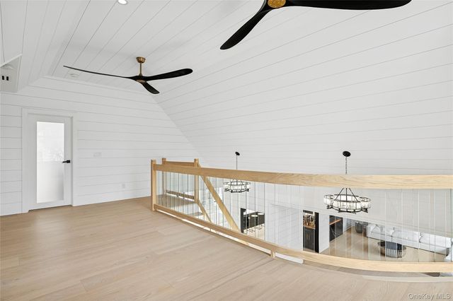 4 Miller Farms Court, Miller Place, NY 11764