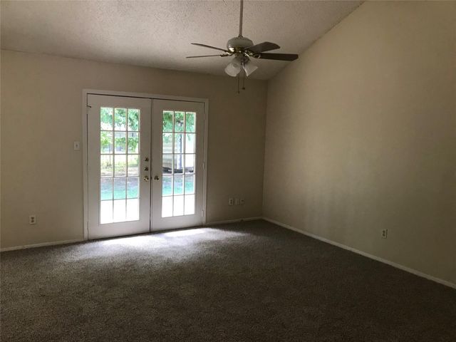 10009 Woodstock DR, Austin, TX 78753