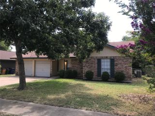 10009 Woodstock DR, Austin, TX 78753