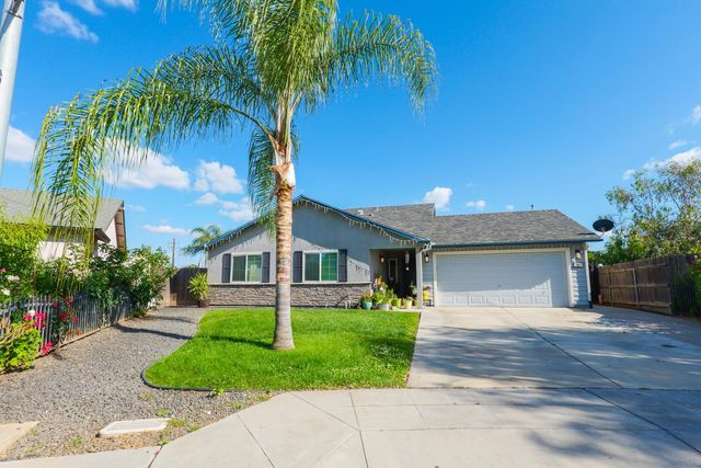 28874 Posey Avenue, Madera, CA 93638