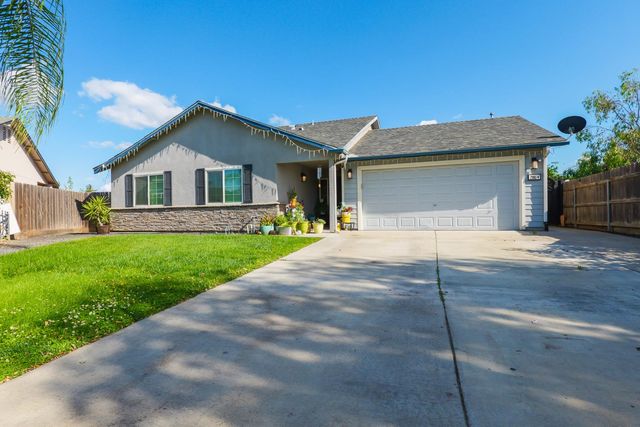 28874 Posey Avenue, Madera, CA 93638