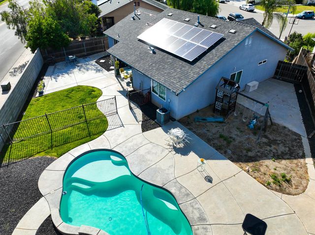 28874 Posey Avenue, Madera, CA 93638