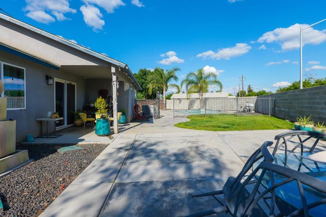 28874 Posey Avenue, Madera, CA 93638