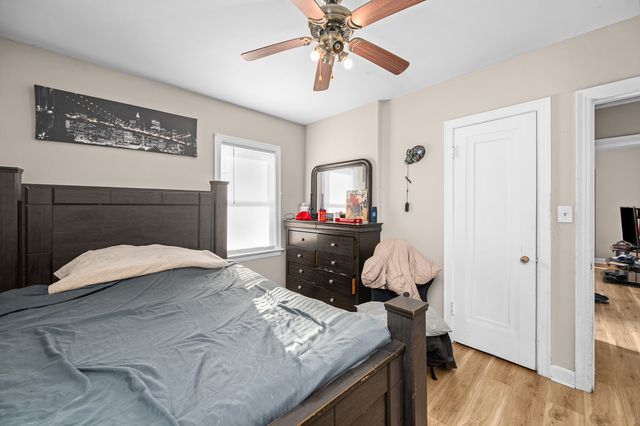 1021 21st Avenue, Rock Island, IL 61201