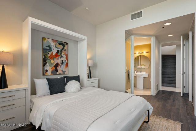 4915 W Sundance Way, Tucson, AZ 85745