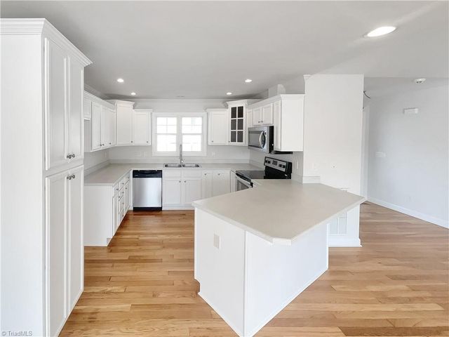 2942 Clear Ridge Drive, Trinity, NC 27370