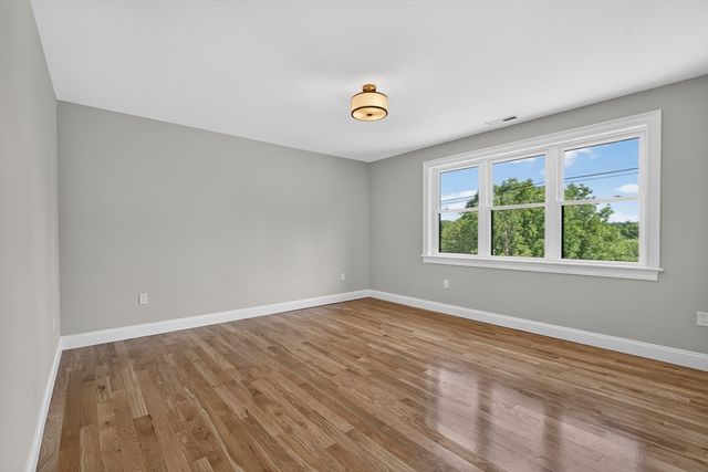 27 Rollins A, Groveland, MA 01834