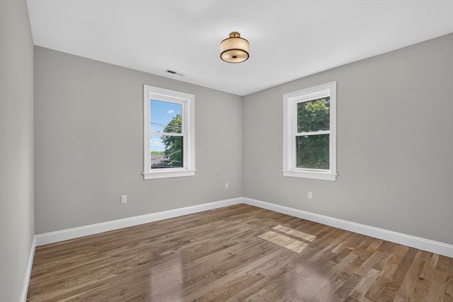 27 Rollins A, Groveland, MA 01834