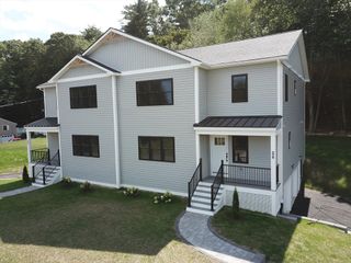 27 Rollins A, Groveland, MA 01834