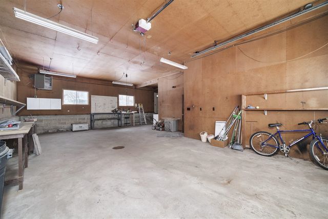 219 2nd Avenue, Manistee, MI 49660