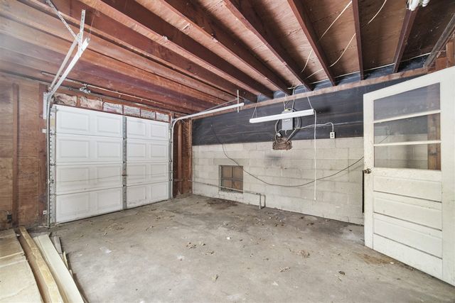 219 2nd Avenue, Manistee, MI 49660