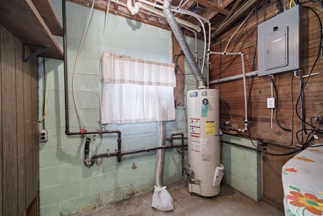 219 2nd Avenue, Manistee, MI 49660